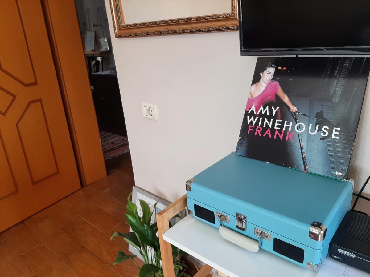Cosy Central Apartment Shkoder Ngoại thất bức ảnh