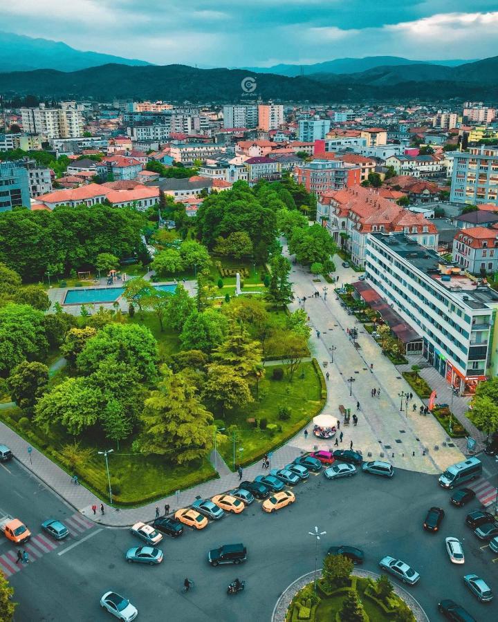 Cosy Central Apartment Shkoder Ngoại thất bức ảnh
